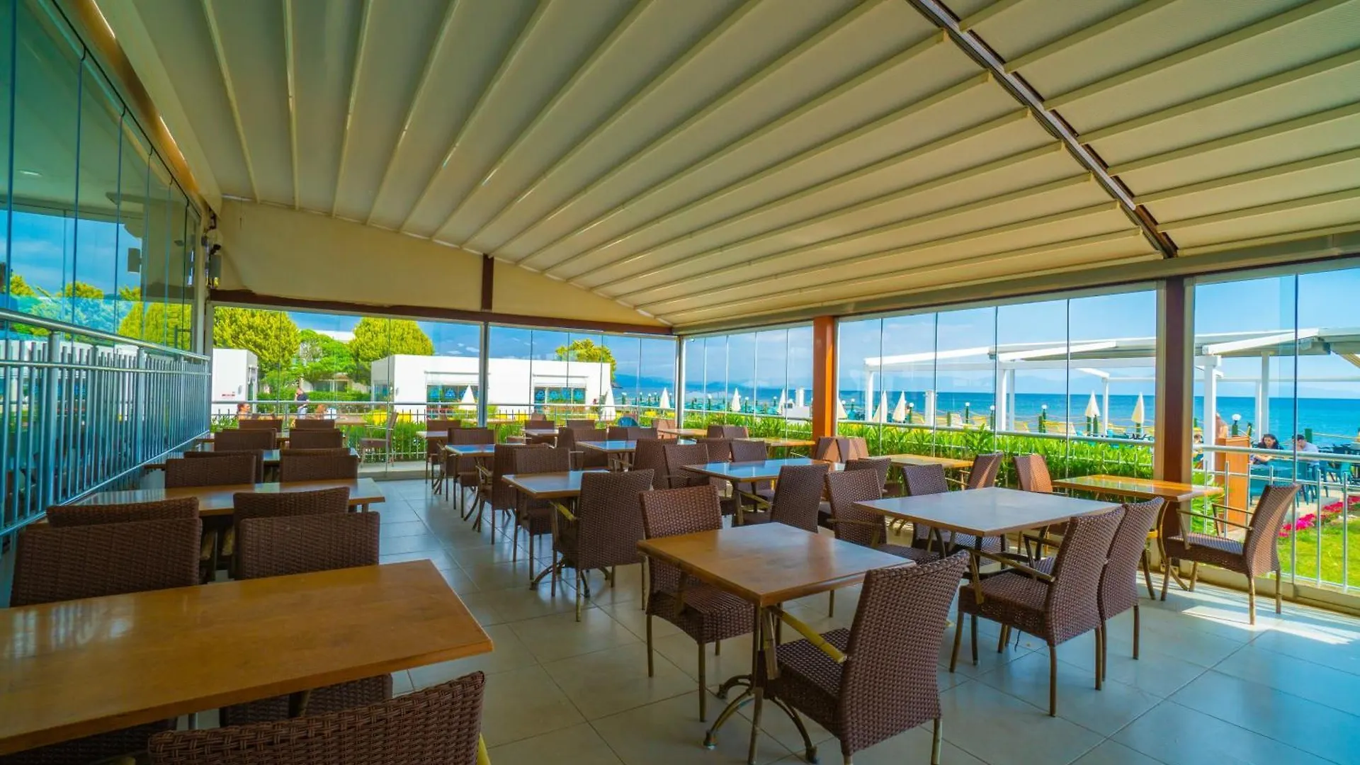 Karya Family Resort Hotel All Inclusive Özdere Turecko